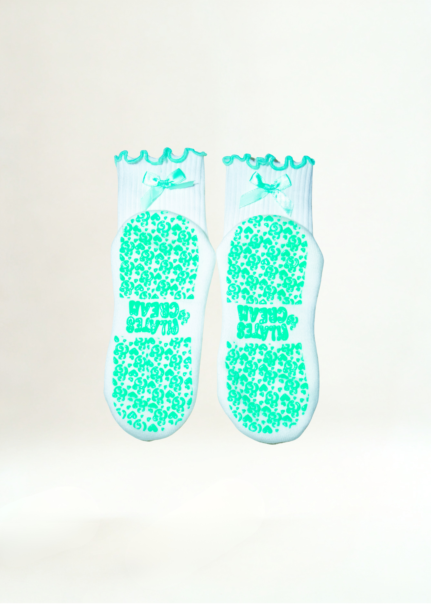 The Ari | Fashion Pilates Grip Socks