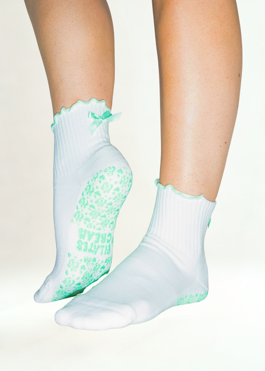 The Ari | Fashion Pilates Grip Socks