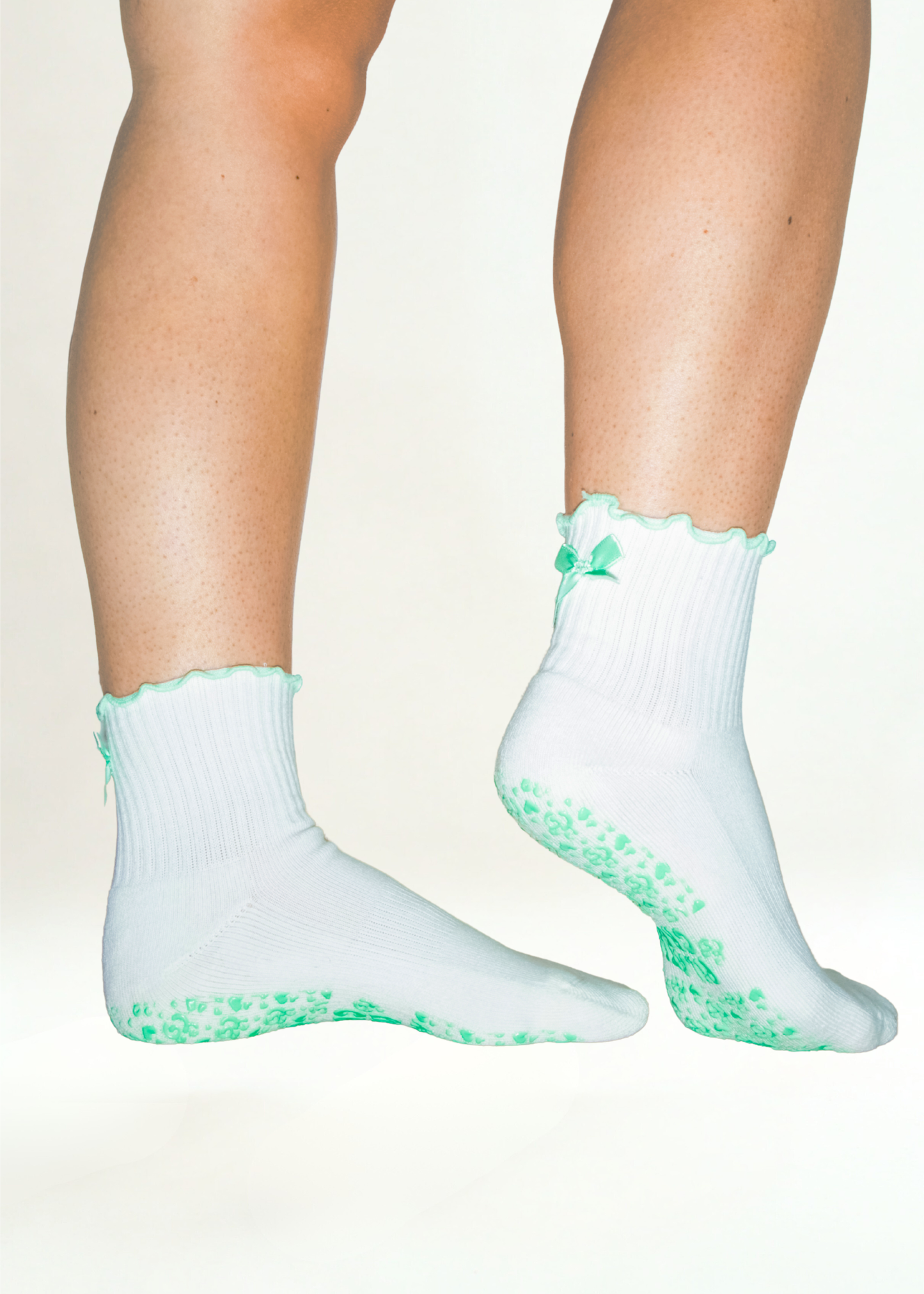 The Ari | Fashion Pilates Grip Socks