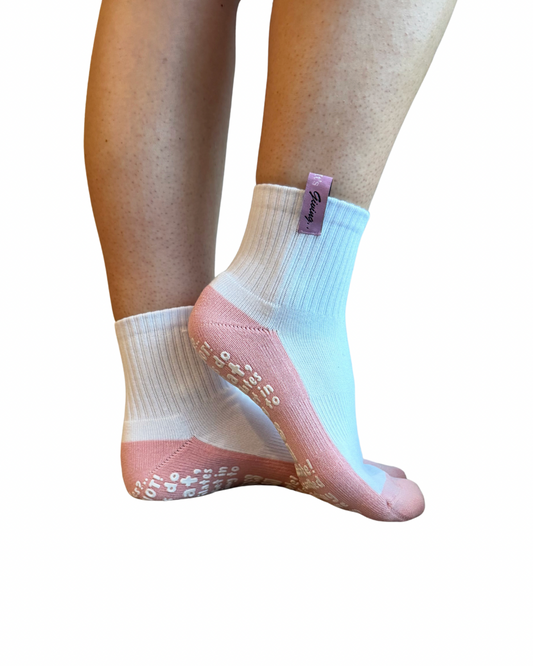 The Taylor | Fashion Pilates Grip Socks